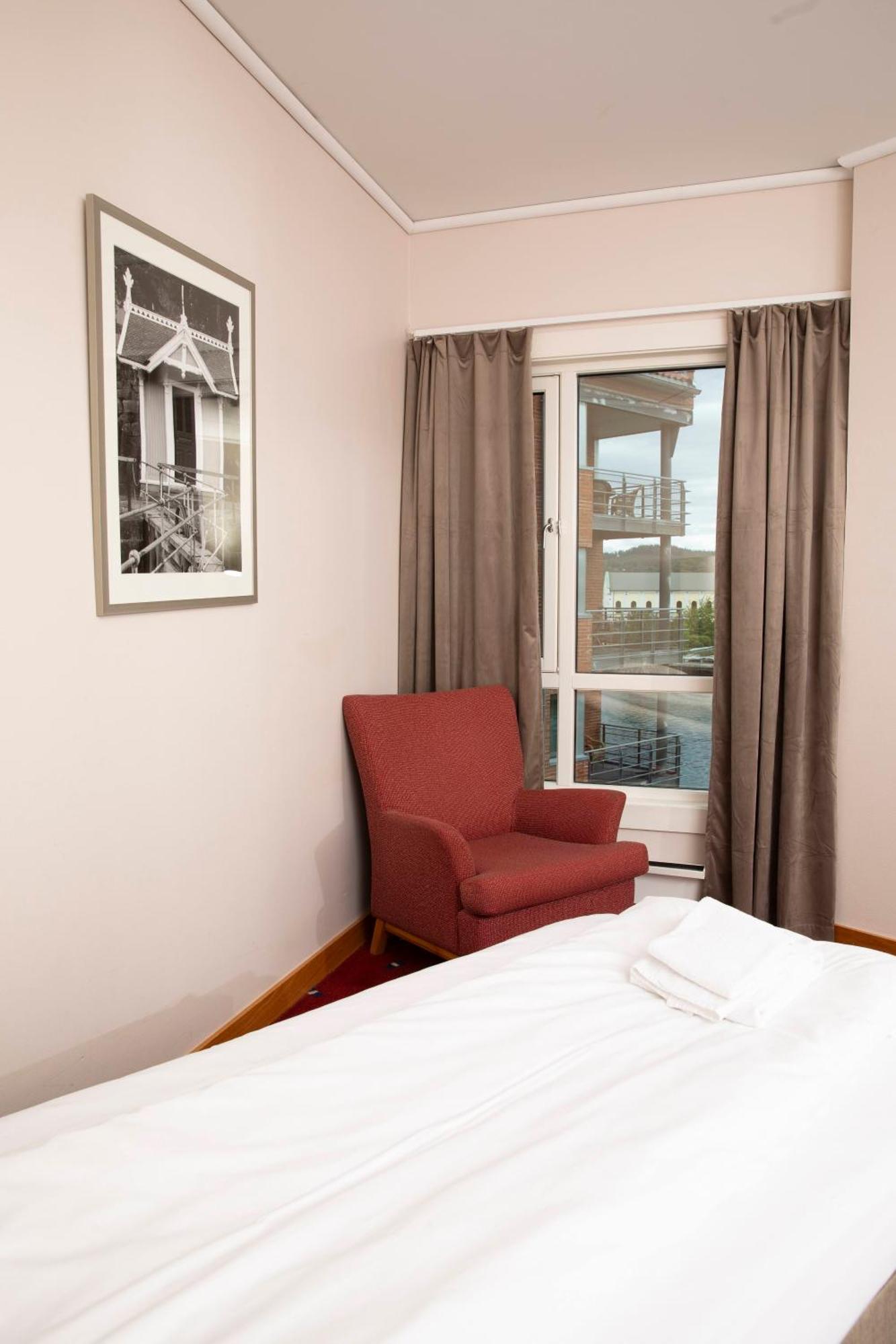 Home Hotel Bryggeparken Шиен Екстериор снимка